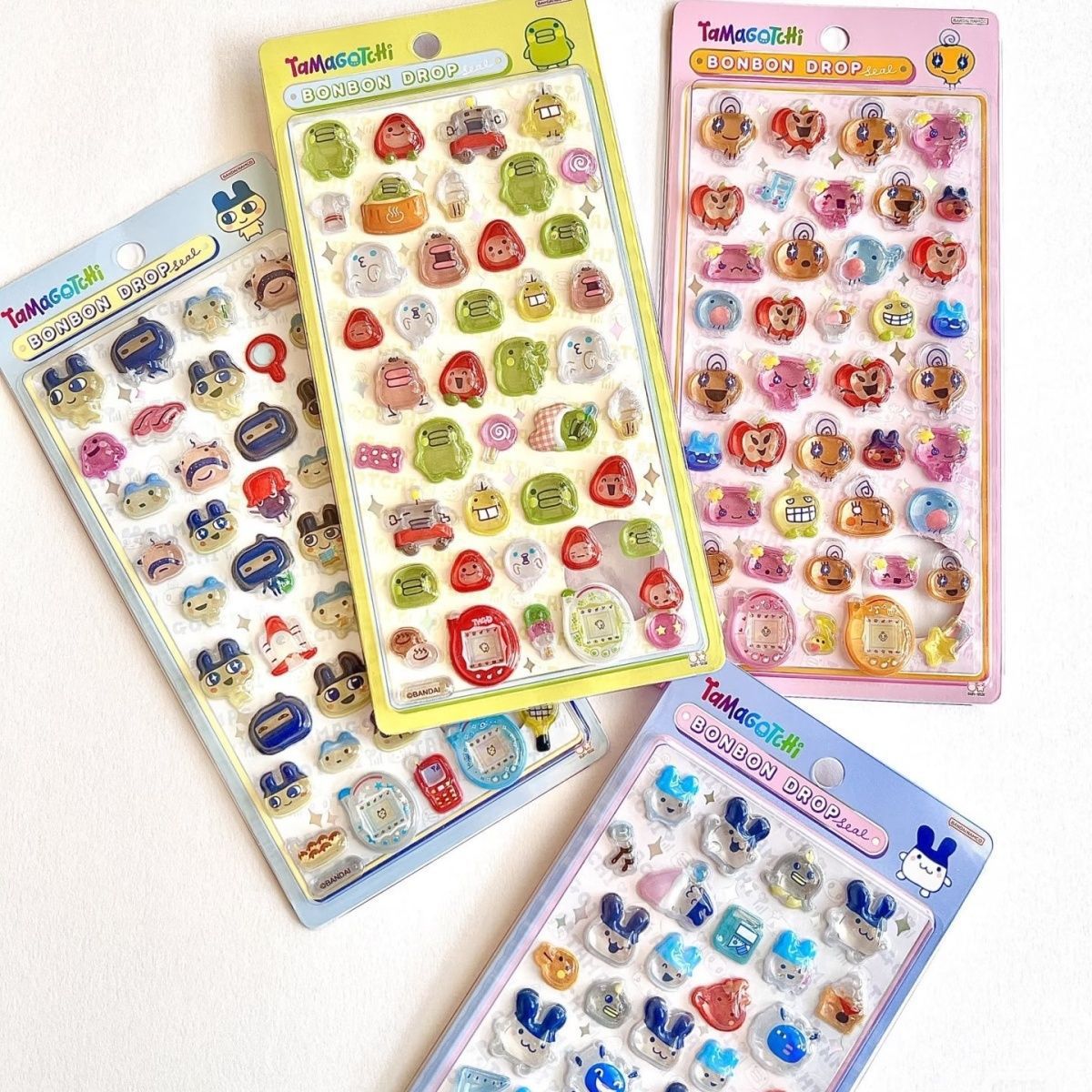 ملصقات تاماغوتشي ثلاثية الأبعا - مراجعة Bandai Model Tamagotchi وسعره